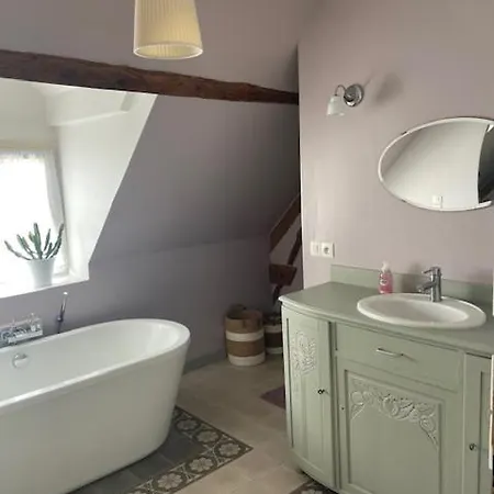 Calme D'une Fermette Picarde * Marche-Allouarde