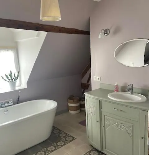 Calme D'une Fermette Picarde * Marche-Allouarde